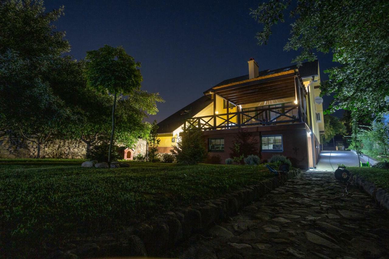 Guesthouse Silvani Крушевац Екстер'єр фото